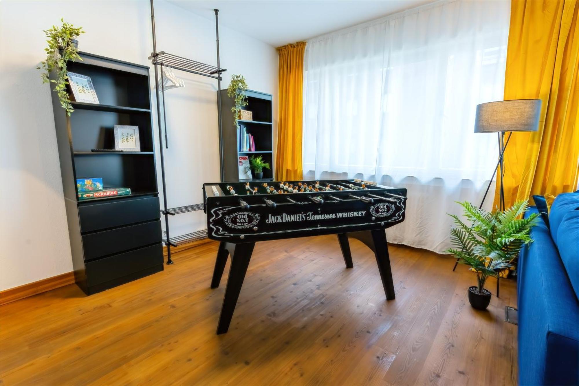 The Big Muenster Fuer Bis Zu 12, Whirlpool, Sauna, Zentral, Tischfussball, Balkon, Gasgrill Ulm Exteriör bild